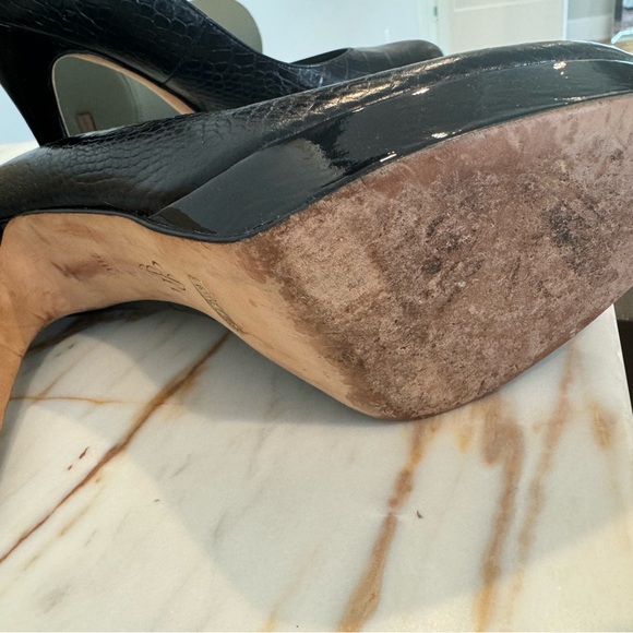 Cole Haan size 7.5 black leather pump great condition - Picture 4 of 8